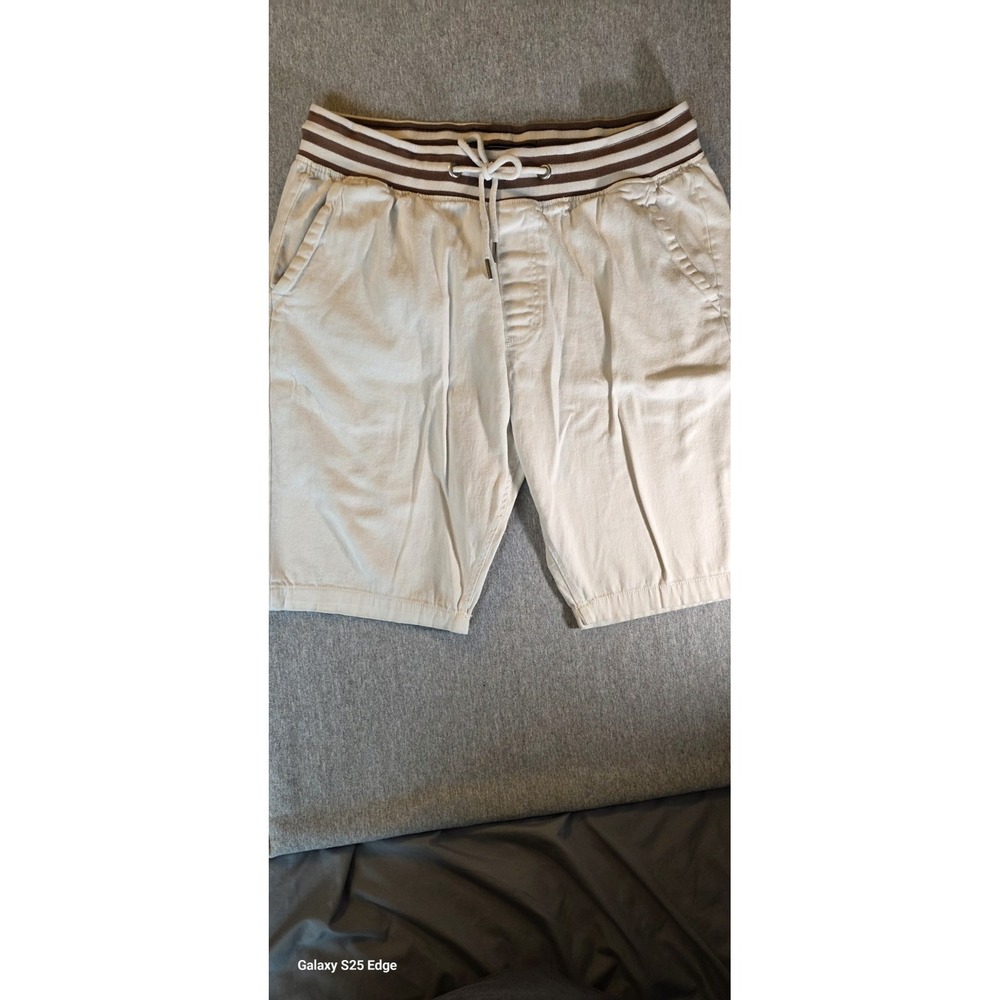 Dikotomy & Co Mens Bone and Brown Drawstring Shorts Ribbed Waist Striped Band L